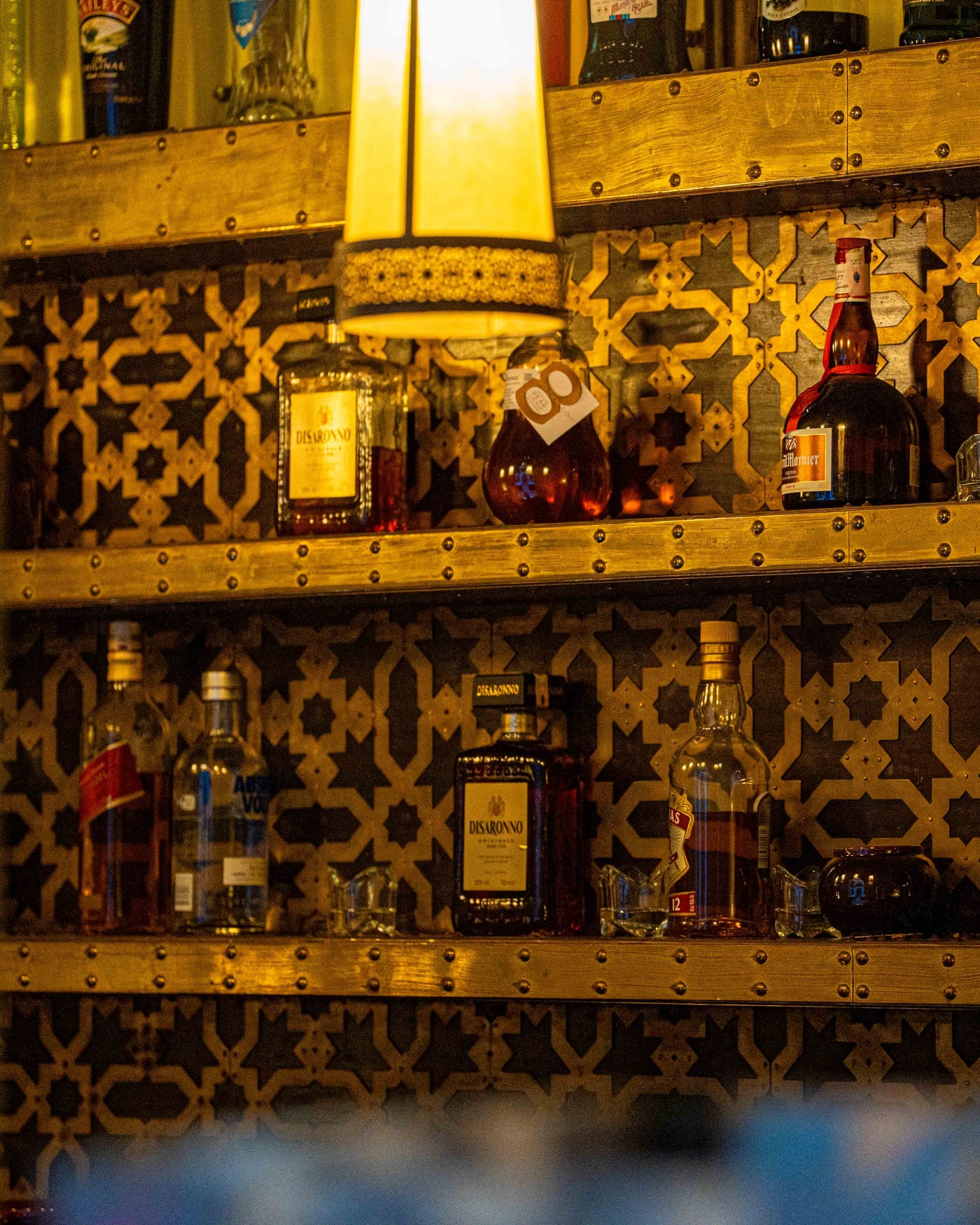 Bar and wine bottles at Dinarjat